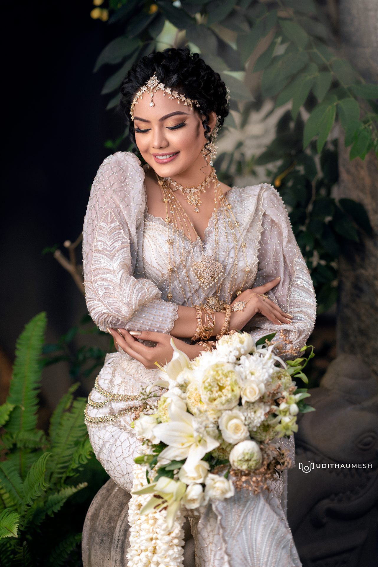 Modern Contemporary Kandyan Bridal Dressing