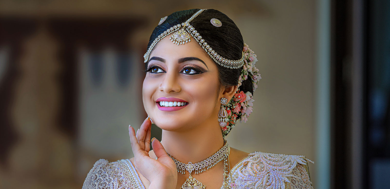 Traditional Kandyan Bride